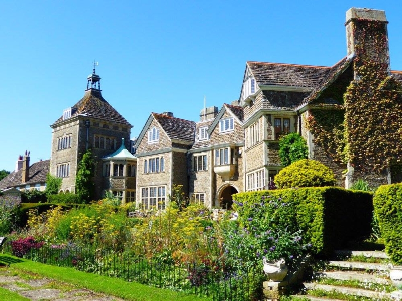 Sedgwick Park House